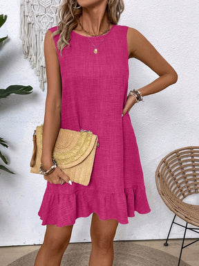 Vestido Curto Casual com Babado na Barra